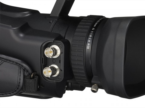 Canon XF105